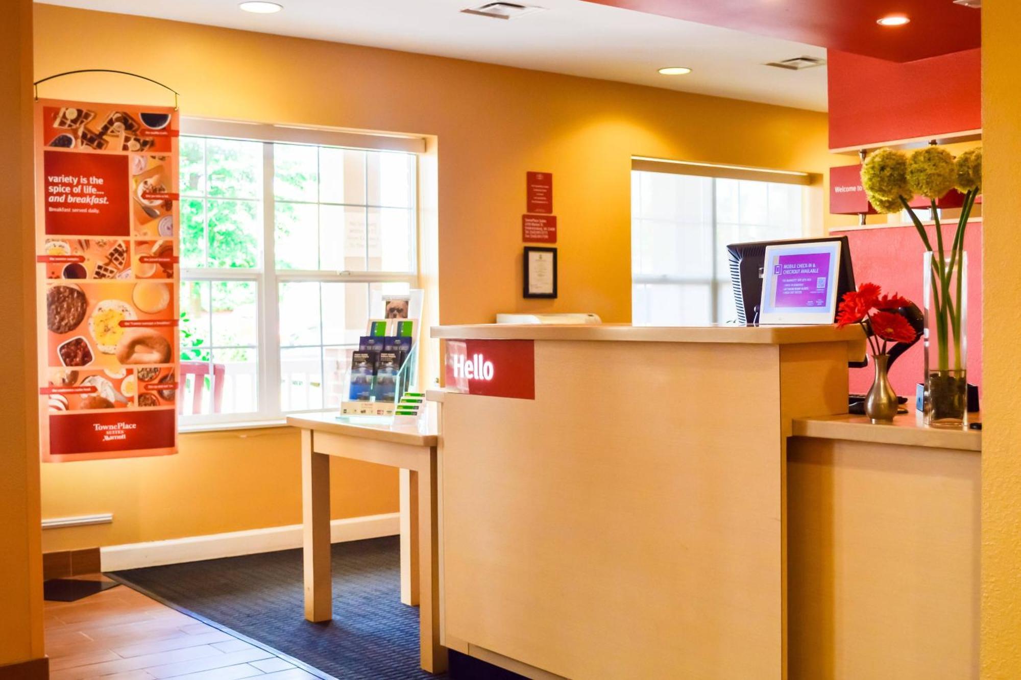 Towneplace Suites Фредериксбърг Екстериор снимка